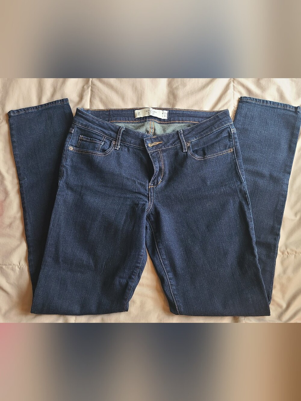 Abercombie & Futch Dark Blue Women's Slim Straight Jeans, Size 29/33 Women's